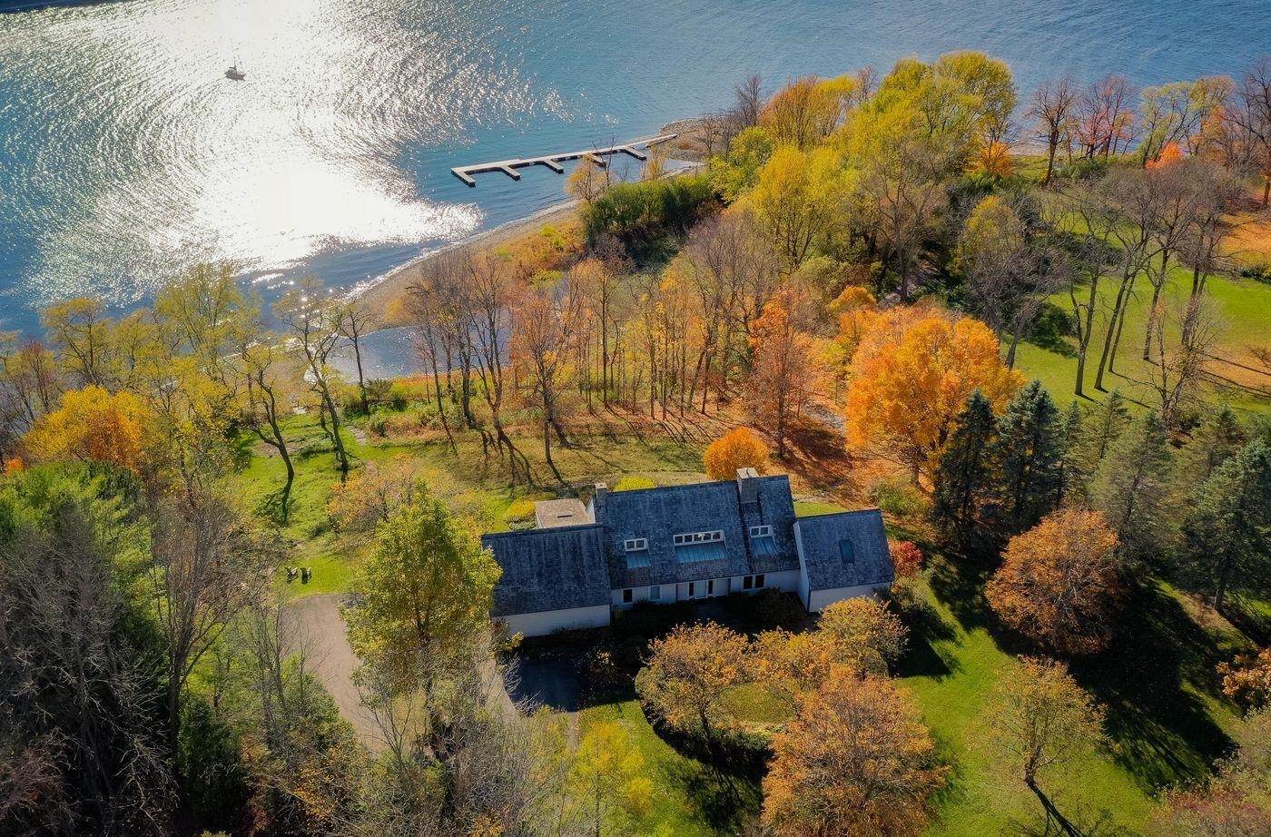 188 McNeil Cove Road Charlotte, VT 05445 - Photo 4 of 32