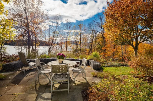 $2,500,000 | 188 McNeil Cove Road, Charlotte, VT 05445