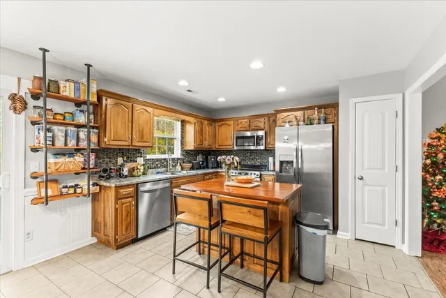 $379,900 | 425 Creeks Jewell Drive, Ringgold, GA 30736