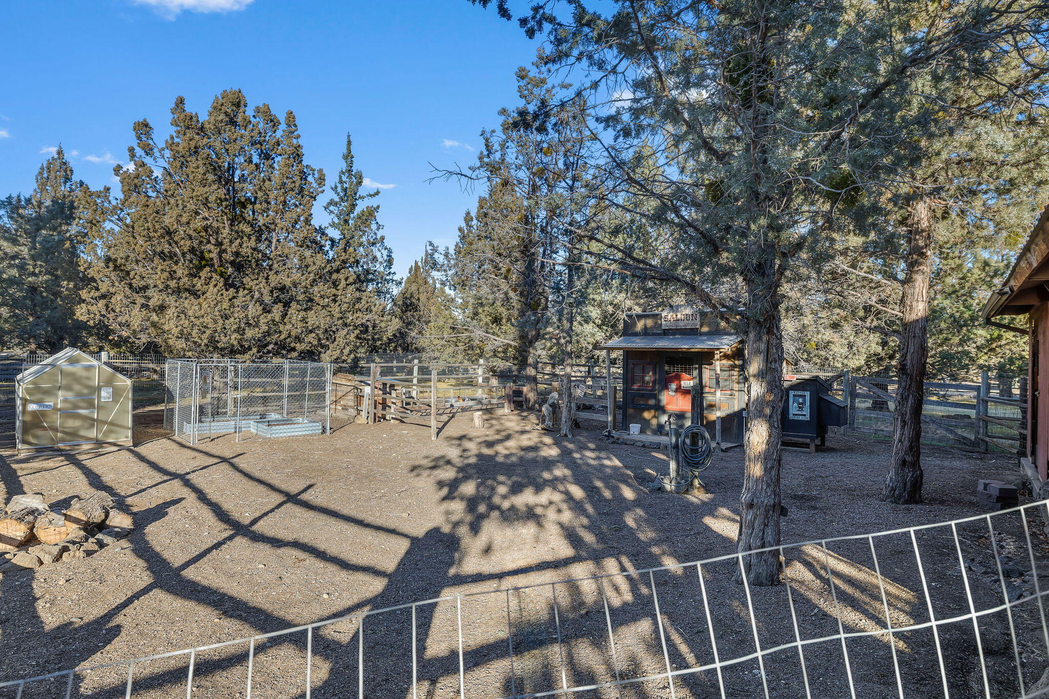 63425 Deschutes Market Road Bend, OR 97701 - Photo 31 of 43 28 2026_01_14_63425_deschutes_market_roa