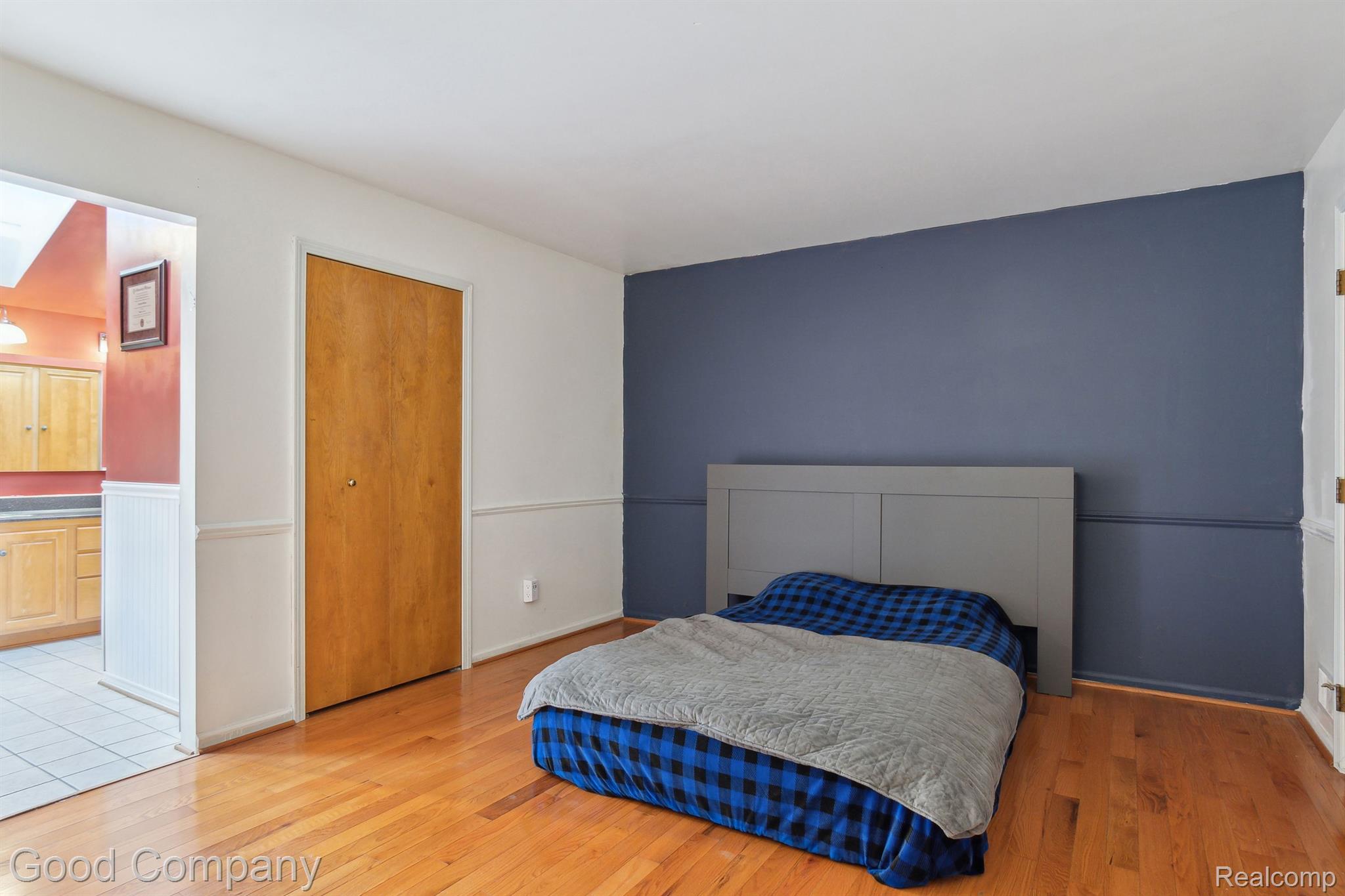 5757 Coomer Road West Bloomfield, MI 48324 - Photo 21 of 47 Gallery Image 21