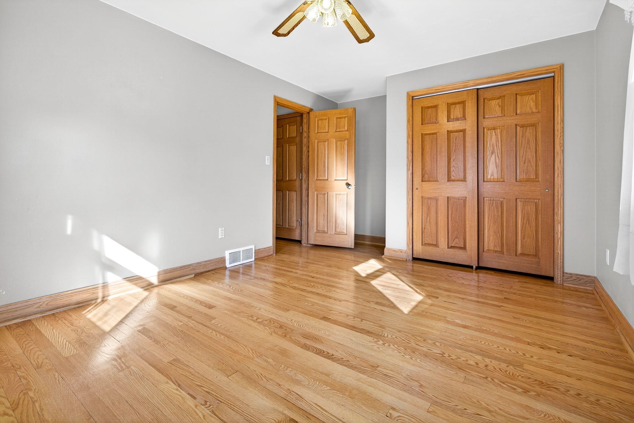 49 Fairway Court Appleton, WI 54915 - Photo 13 of 38