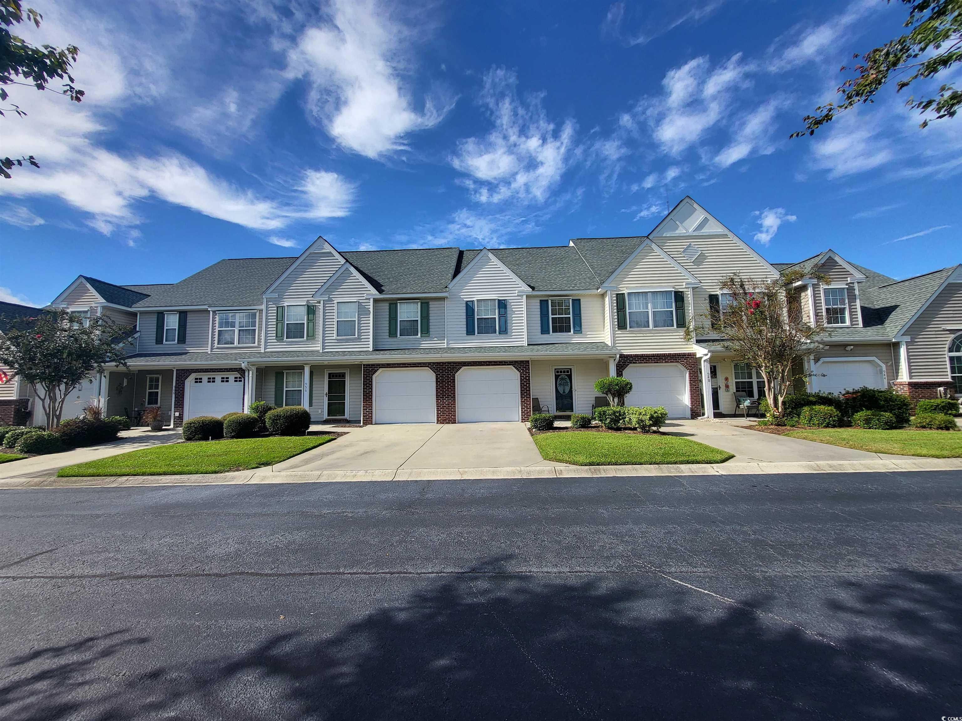 952 Williston Loop, Unit 952 Murrells Inlet, SC 29576 - Photo 1 of 30 Townhome / multi-family property with a residentia
