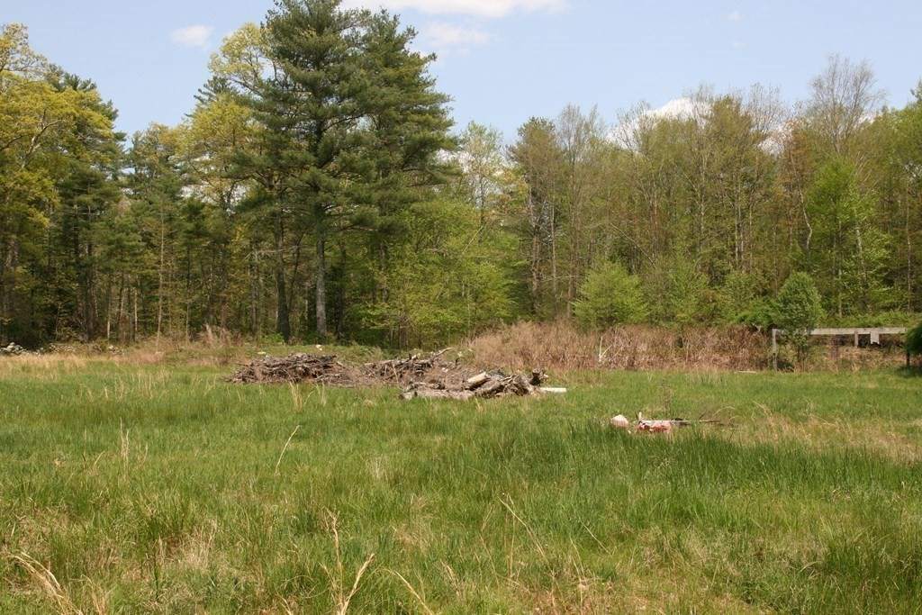 Lot 3 Featherbed Lane Rochester, MA 02770 - Photo 7 of 13 a view of a lush green space