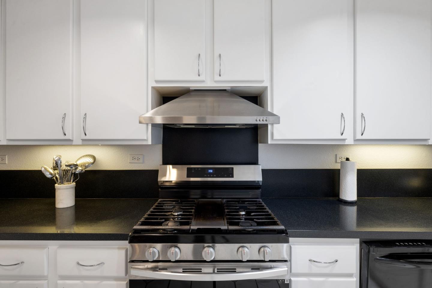 425 Navaro Way, Unit 108 San Jose, CA 95134 - Photo 17 of 52