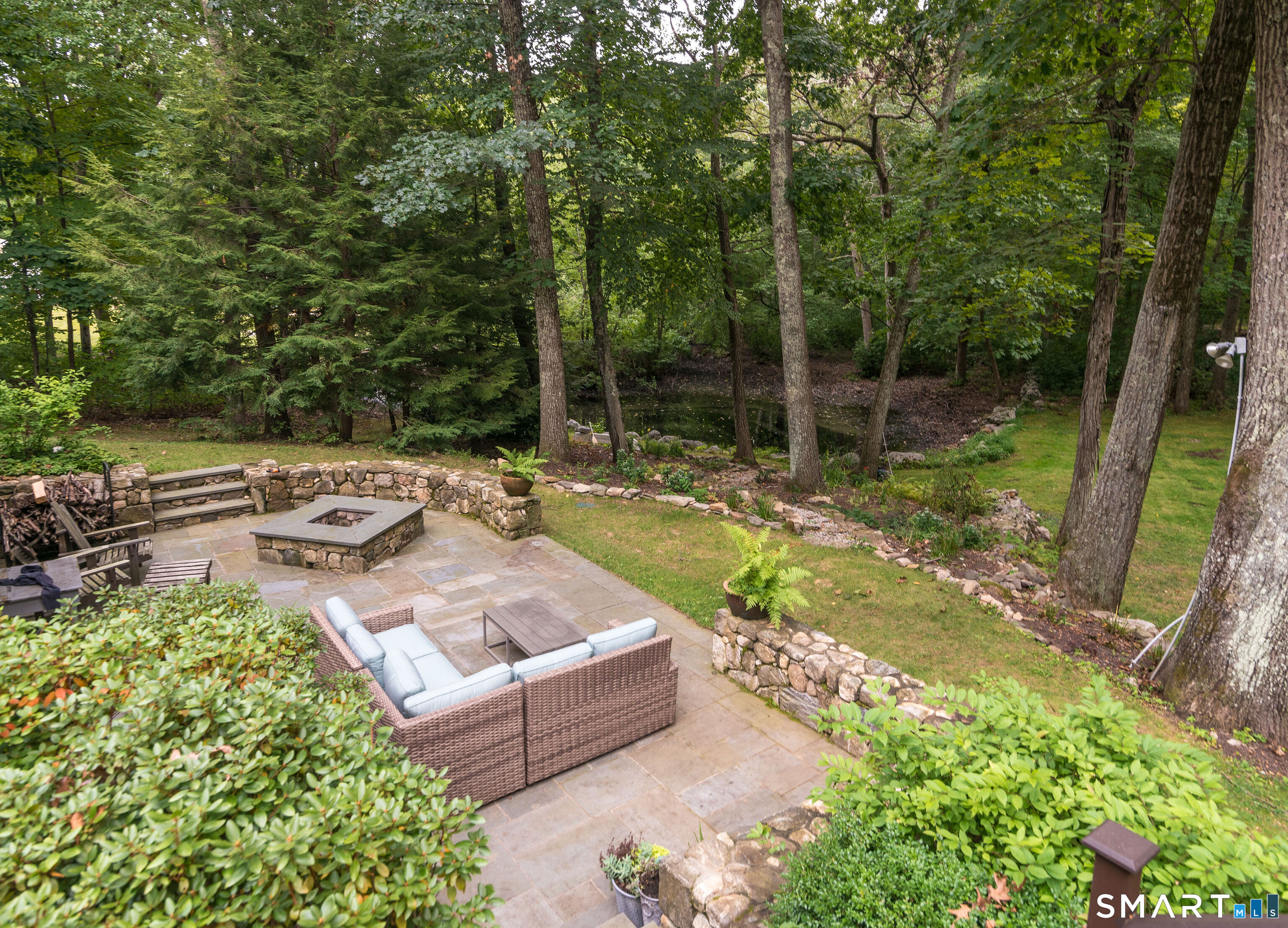 36 Kingswood Place Ridgefield, CT 06877 - Photo 6 of 35
