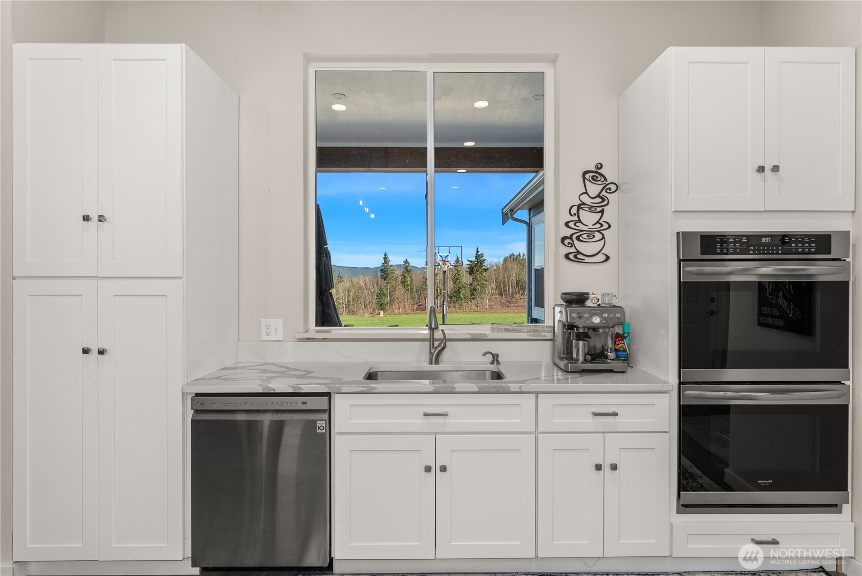 249 Burnt Ridge Road Onalaska, WA 98570 - Photo 9 of 36