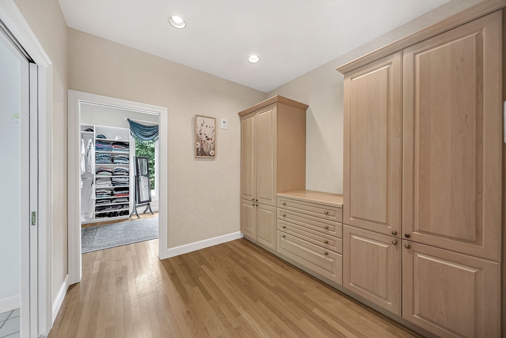 784 Strawberry Hill Road Concord, MA 01742 - Photo 19 of 41