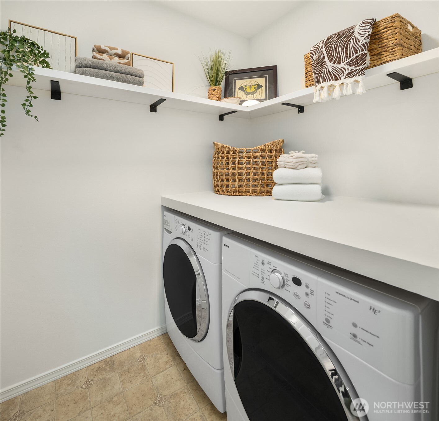 12218 Northeast 203rd Street Bothell, WA 98011 - Photo 31 of 40