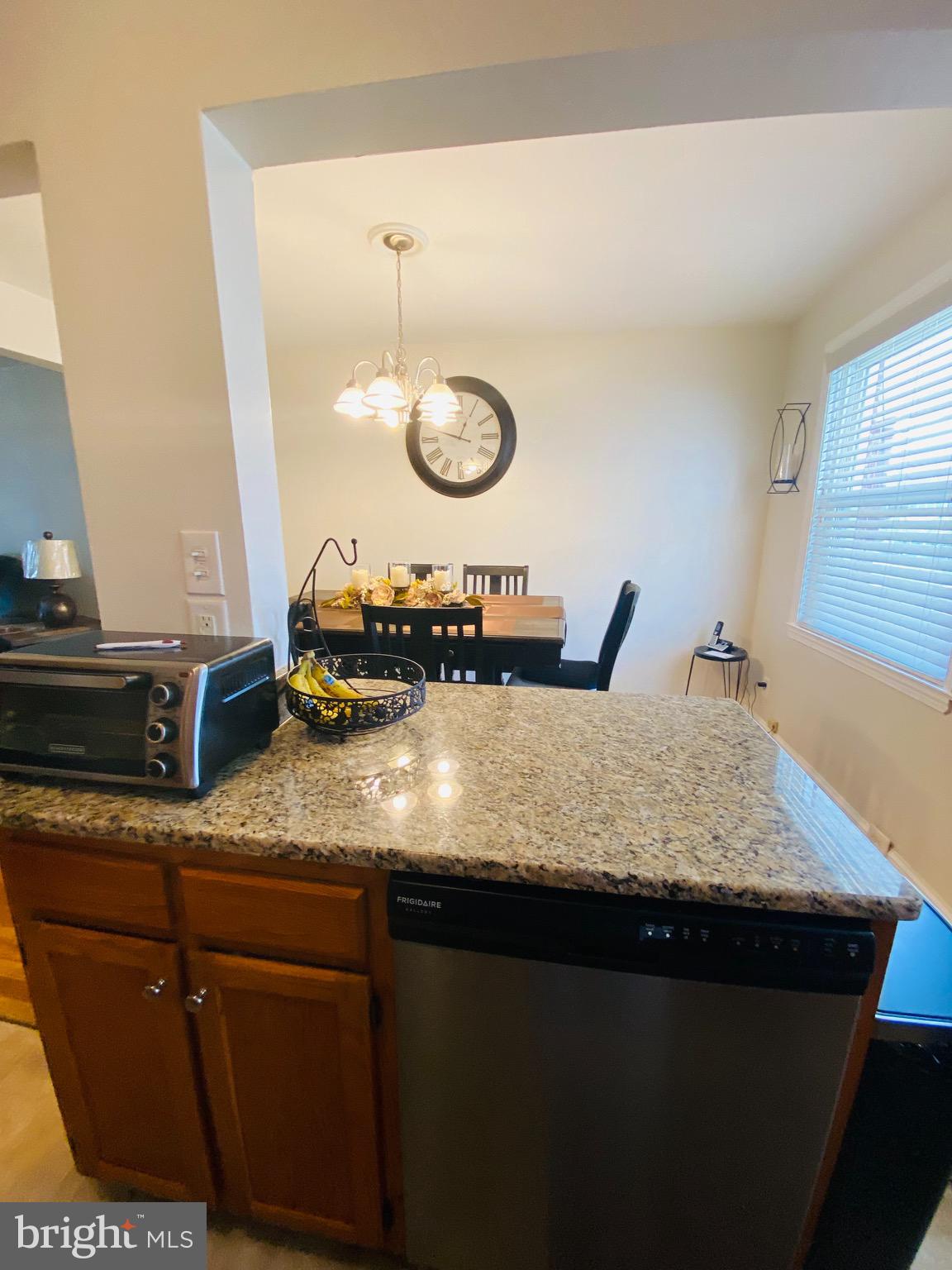 421 Torner Road Baltimore, MD 21221 - Photo 7 of 9