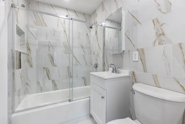 $2,400 | 303 Broadway, Unit B1, Lynn, MA 01904