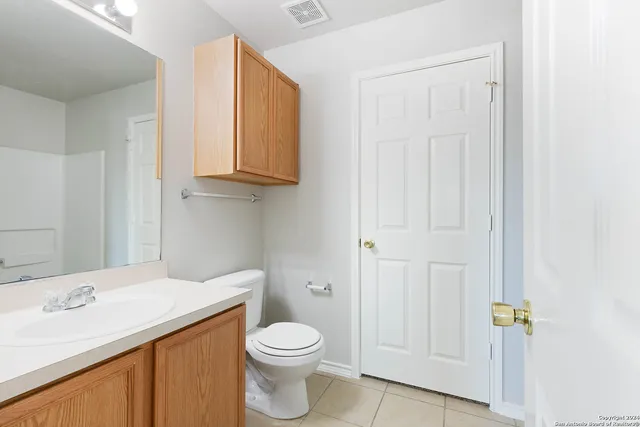 $2,100 | 5124 Brookline, Schertz, TX 78108