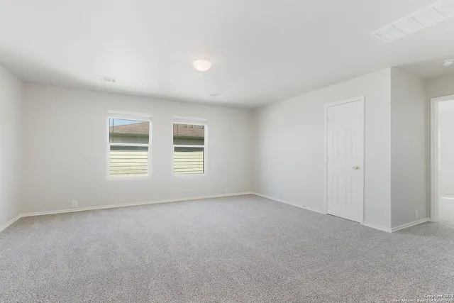 $2,100 | 5124 Brookline, Schertz, TX 78108