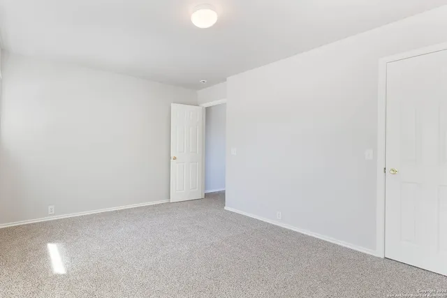 $2,100 | 5124 Brookline, Schertz, TX 78108