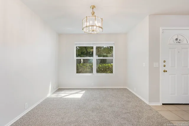 $2,100 | 5124 Brookline, Schertz, TX 78108