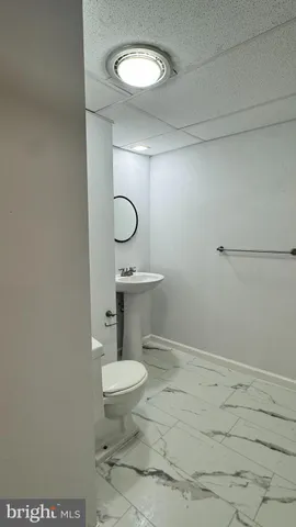 $2,100 | 3404 Ridgeway Road, Harrisburg, PA 17109