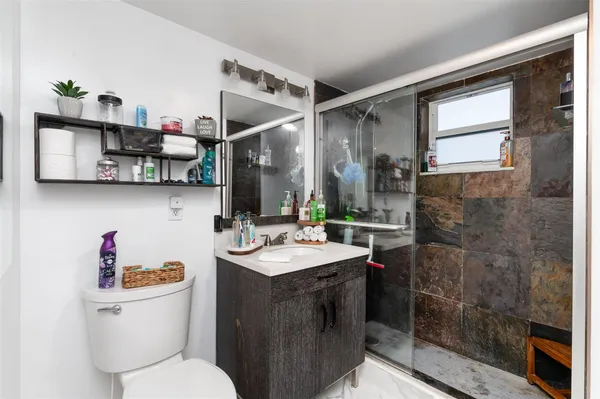 $189,000 | 600 Northeast 2nd Street, Unit 105, Dania Beach, FL 33004