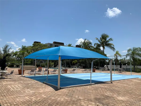 $189,000 | 600 Northeast 2nd Street, Unit 105, Dania Beach, FL 33004
