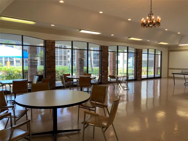 $189,000 | 600 Northeast 2nd Street, Unit 105, Dania Beach, FL 33004