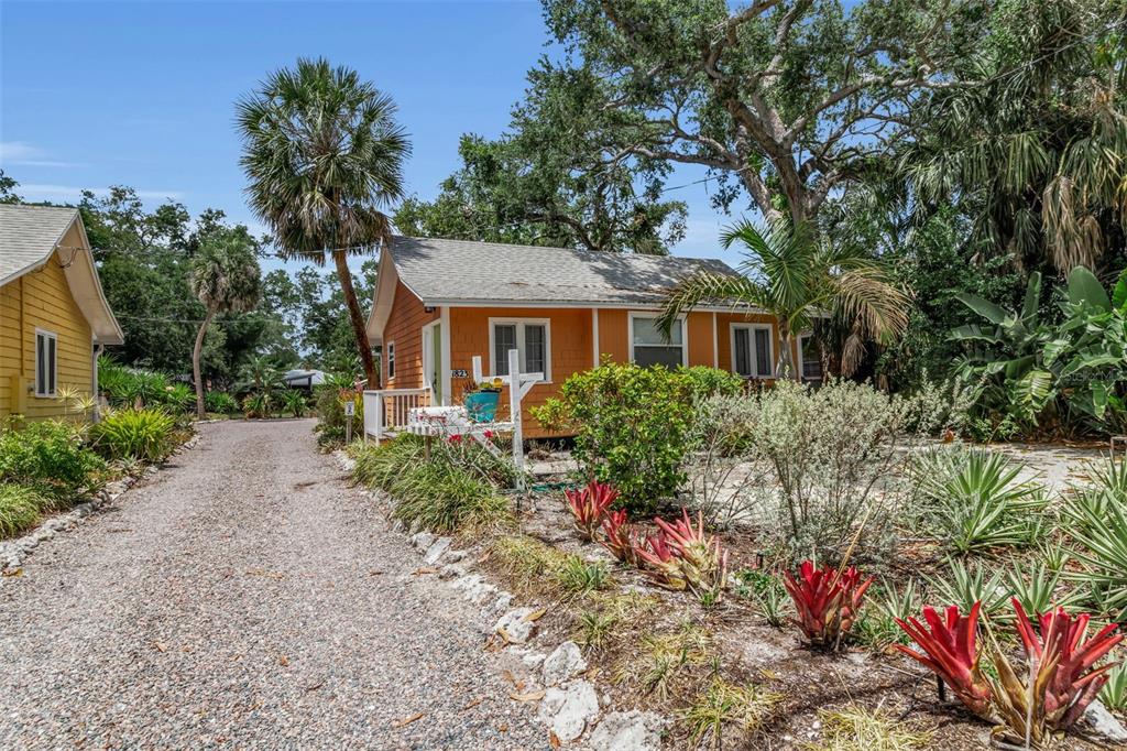 1817 6th Street Sarasota, FL 34236 - Photo 17 of 63