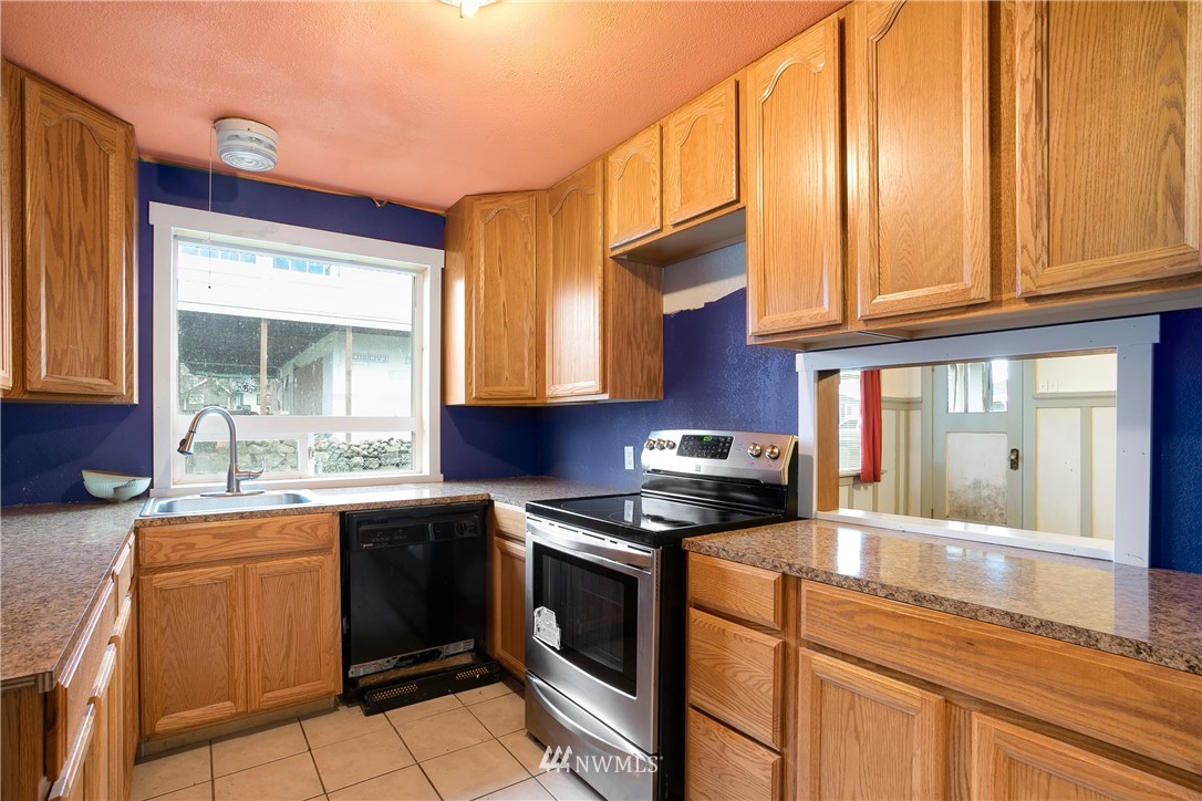 58 Southwest 5th Street Chehalis, WA 98532 - Photo 9 of 18 Gallery Image 9