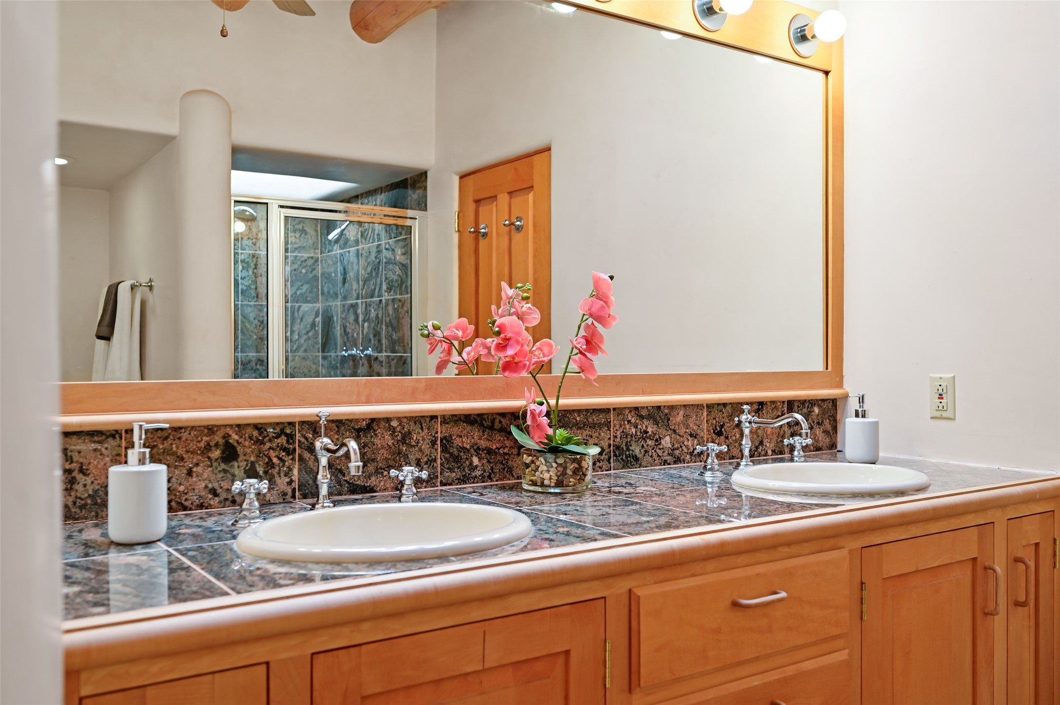 142 Barranca Road Santa Fe, NM 87501 - Photo 50 of 91 Gallery Image 50