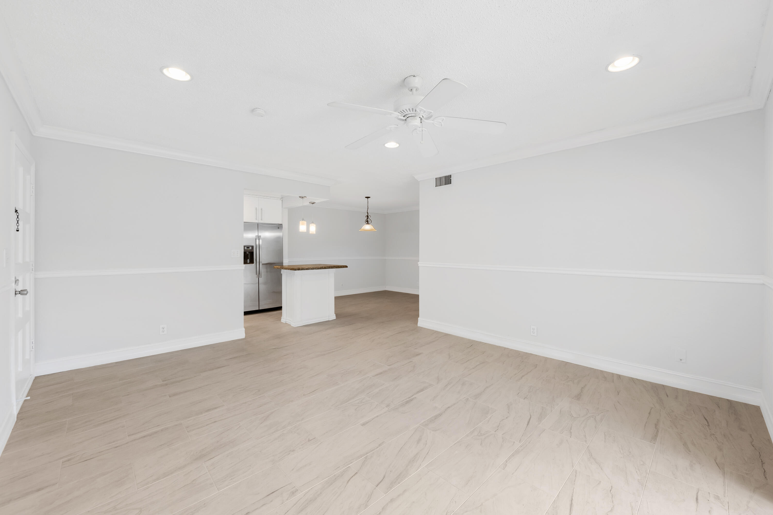 1231 Northwest 13th Street, Unit 470F Boca Raton, FL 33486 - Photo 19 of 31 DSC_6546