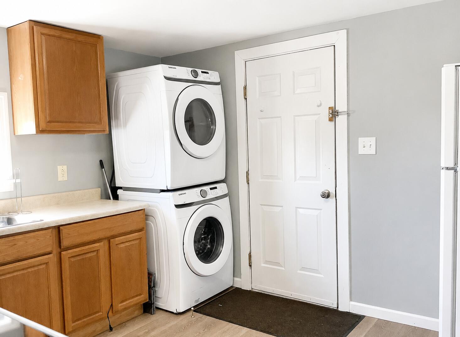 77 Main Street Mars Hill, ME 04758 - Photo 12 of 16 laundry