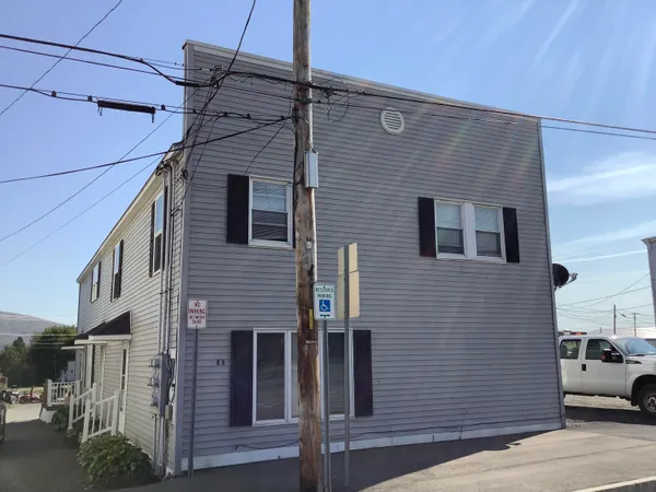 $319,900 | 77 Main Street, Mars Hill, ME 04758