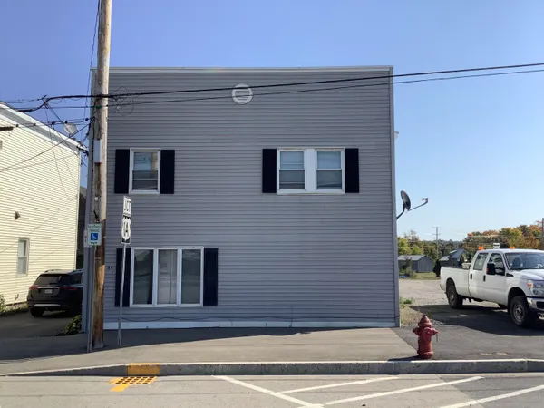 $319,900 | 77 Main Street, Mars Hill, ME 04758