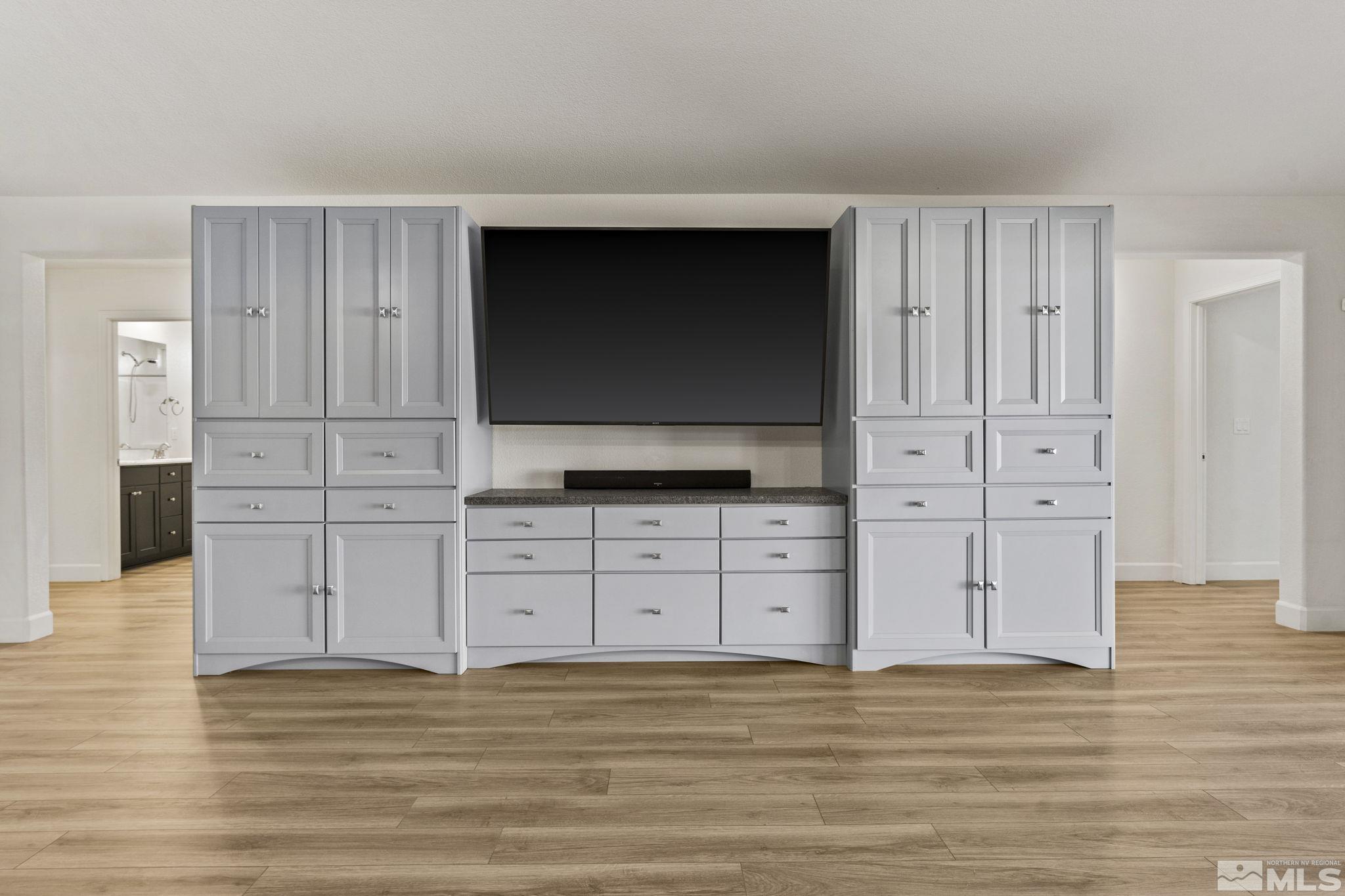 511 Cloud Break Drive Reno, NV 89506 - Photo 9 of 38 Photo 9