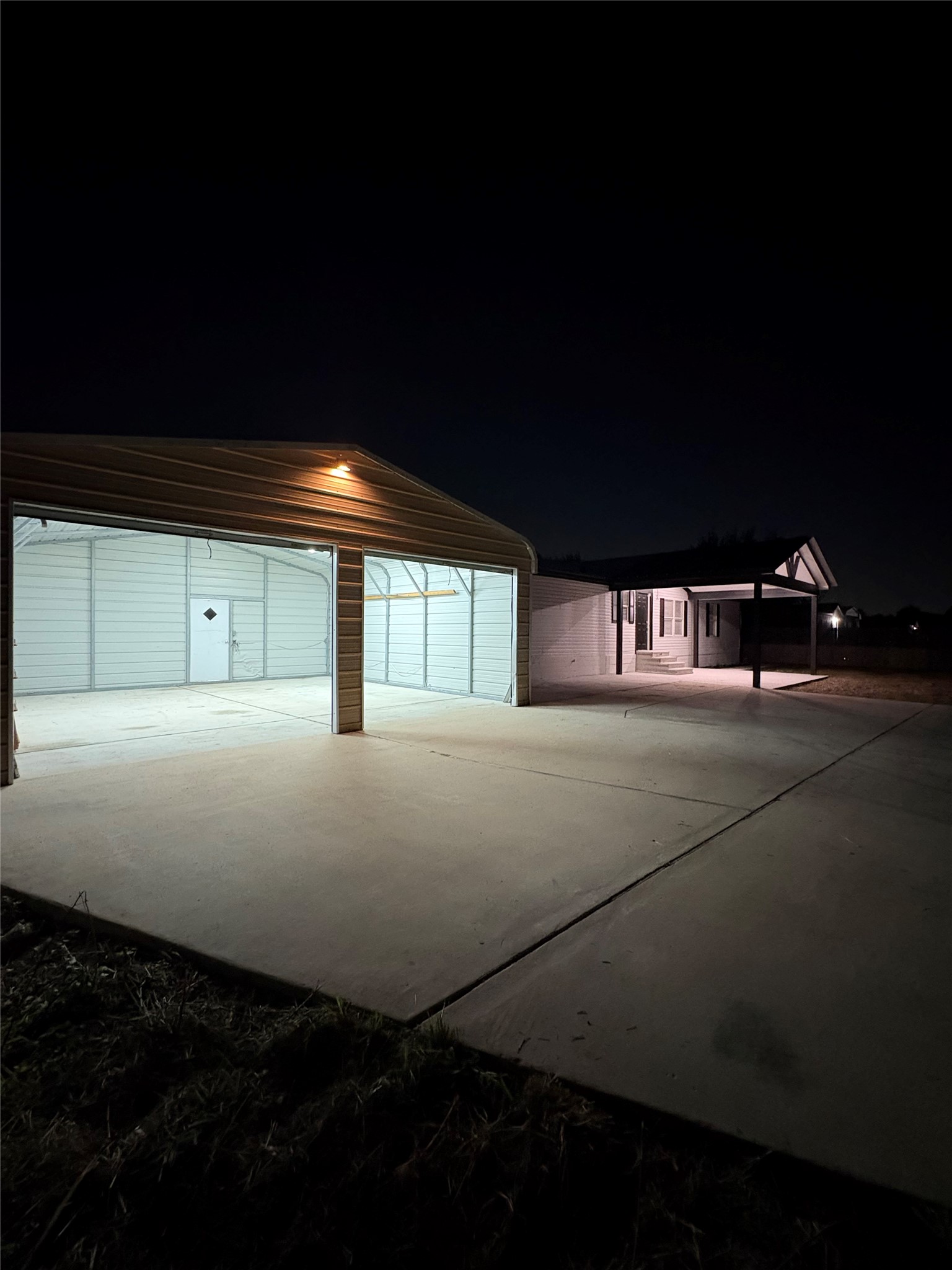 2426 North Battlebell Road Highlands, TX 77562 - Photo 10 of 50 Gallery Image 10