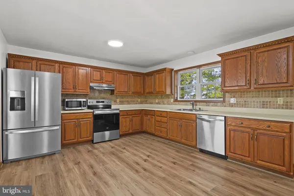 $389,000 | 23260 Hilltop Drive, Bushwood, MD 20618