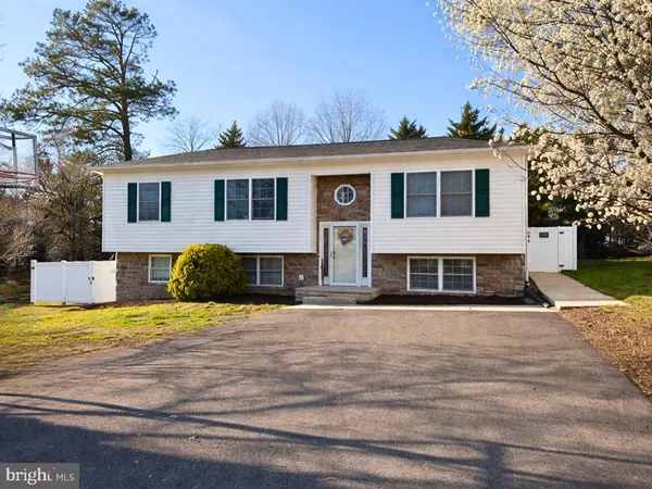 $389,000 | 23260 Hilltop Drive, Bushwood, MD 20618