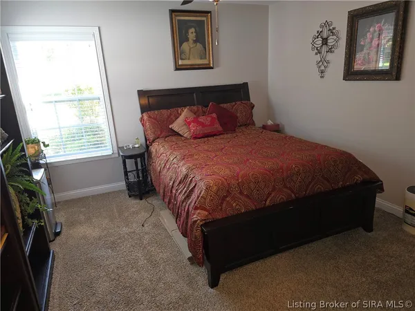 $319,900 | 3663 Stonecreek Circle, Unit B, Jeffersonville, IN 47130