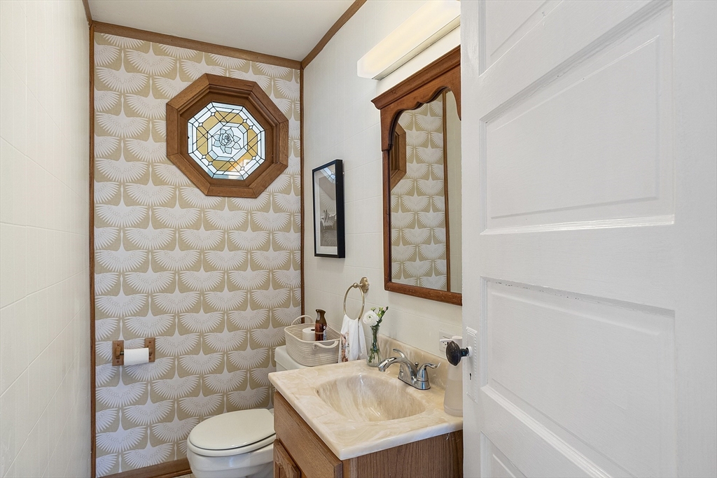 31 Ekman Street Worcester, MA 01607 - Photo 13 of 30 Gallery Image 13