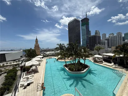 $1,700,000 | 159 Northeast 6th Street, Unit 4016, Miami, FL 33132
