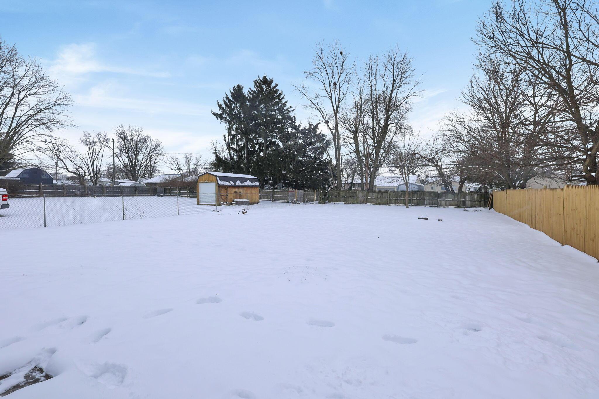 437 Stockbridge Road Columbus, OH 43207 - Photo 32 of 35 35-web-or-mls-G02A9884 (7)