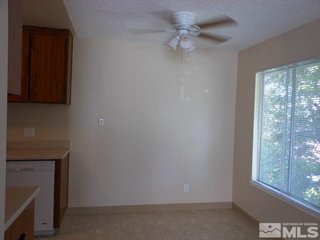 400 Saliman Road, Unit R130 Carson City, NV 89701 - Photo 3 of 18 Photo 3