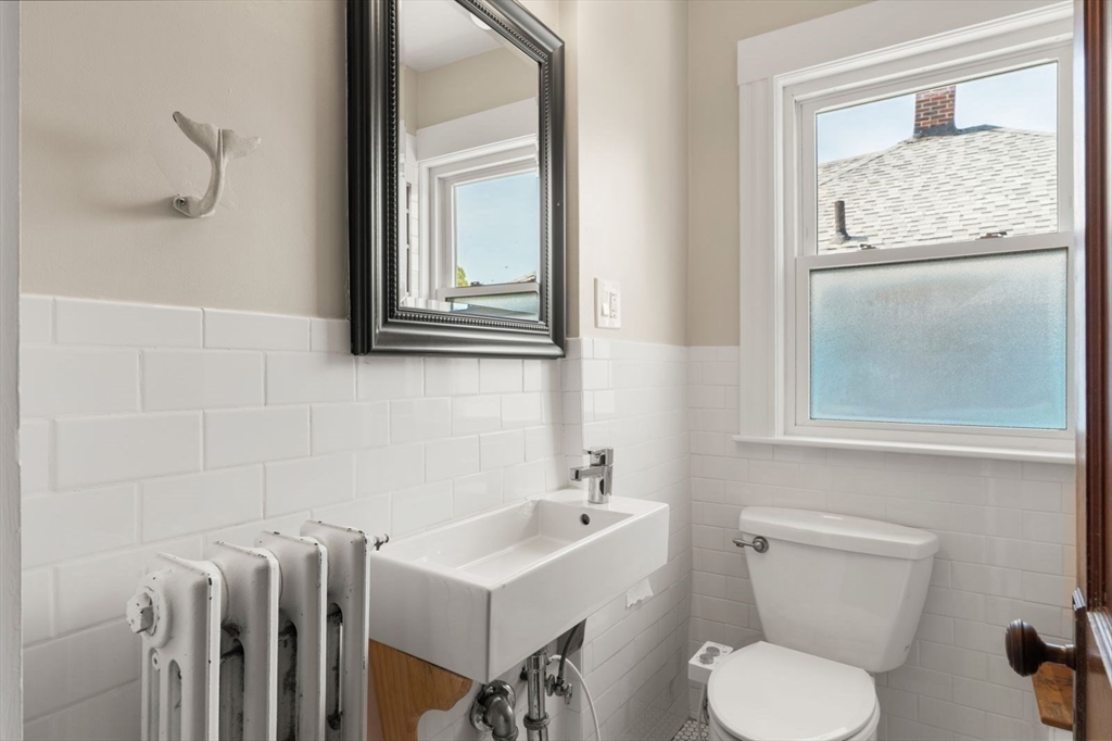 41 Glendower Road Boston, MA 02131 - Photo 27 of 42