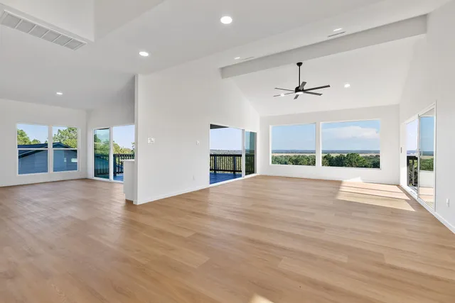 $725,000 | 106 Koolua Drive, Bastrop, TX 78602