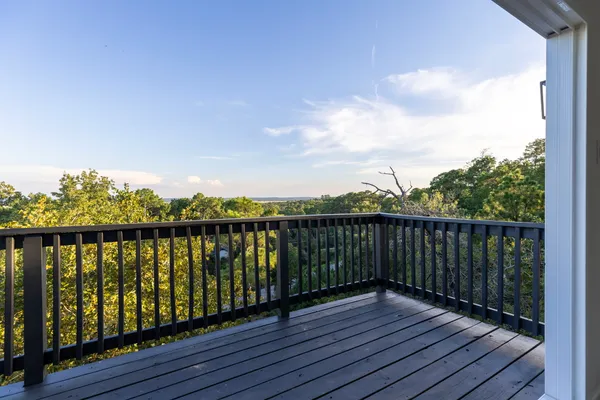 $725,000 | 106 Koolua Drive, Bastrop, TX 78602