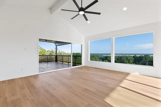 $725,000 | 106 Koolua Drive, Bastrop, TX 78602