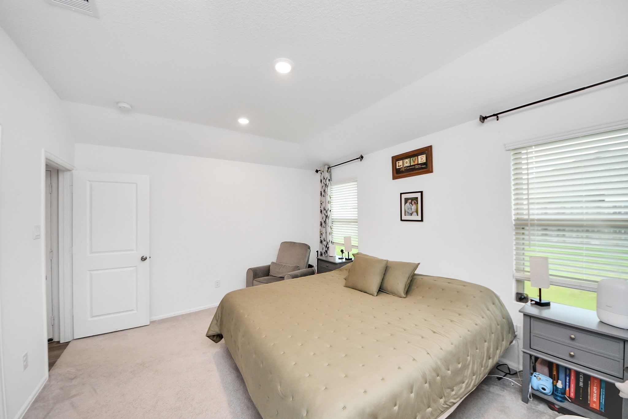 5418 Rabbit Crk Lane Richmond, TX 77469 - Photo 19 of 36 a bedroom with a bed and window