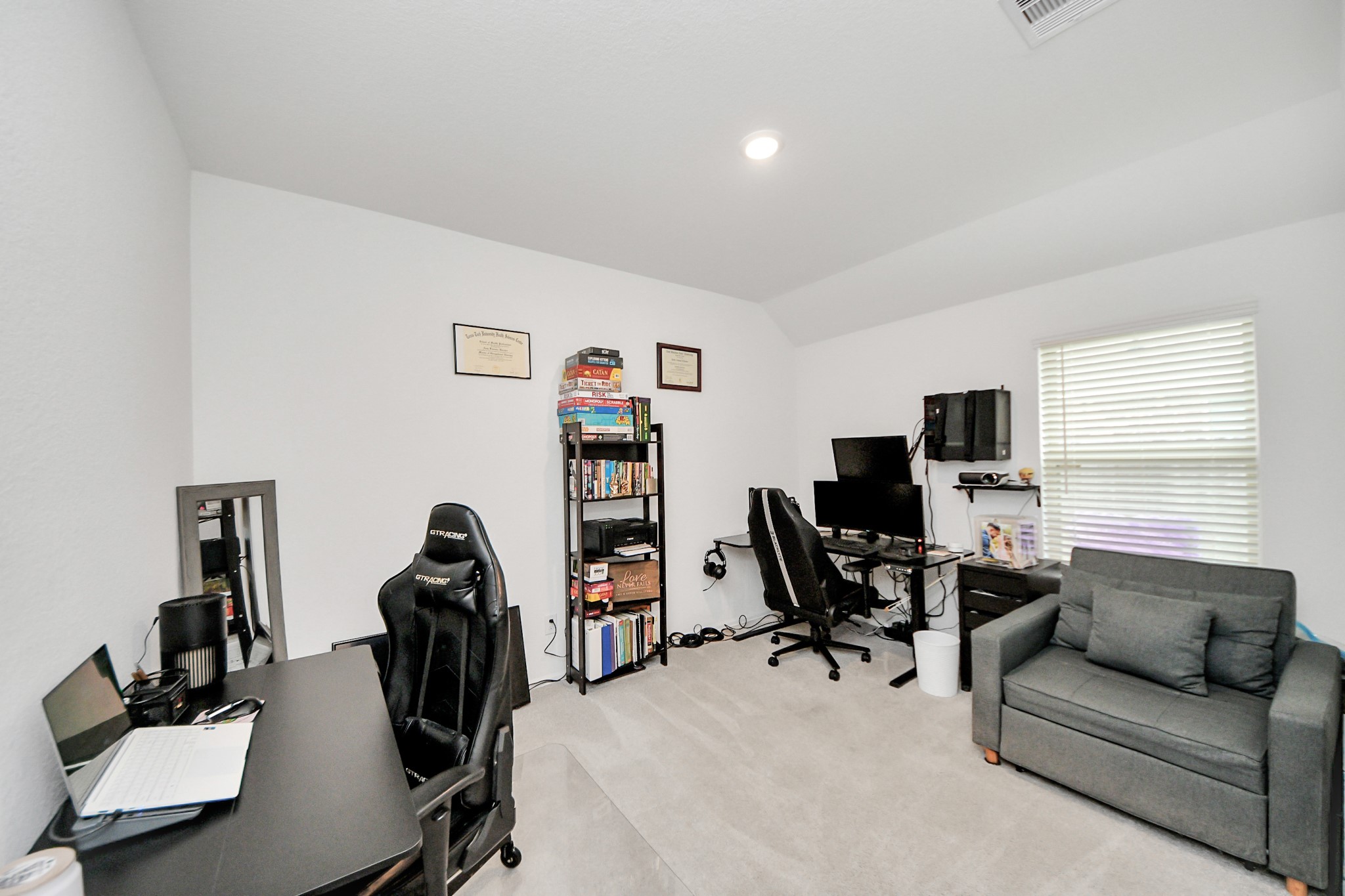 5418 Rabbit Crk Lane Richmond, TX 77469 - Photo 29 of 36 a view of a livingroom with workspace and a couch