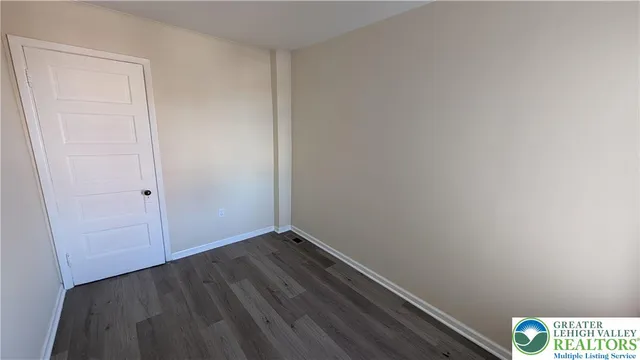 $1,995 | 417 East Frankford Street, Bethlehem, PA 18018