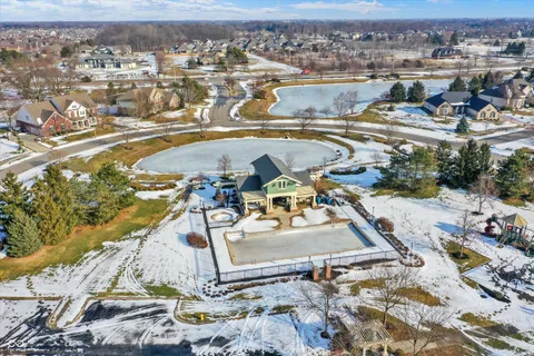 $714,900 | 13866 Four Seasons Way, Carmel, IN 46074