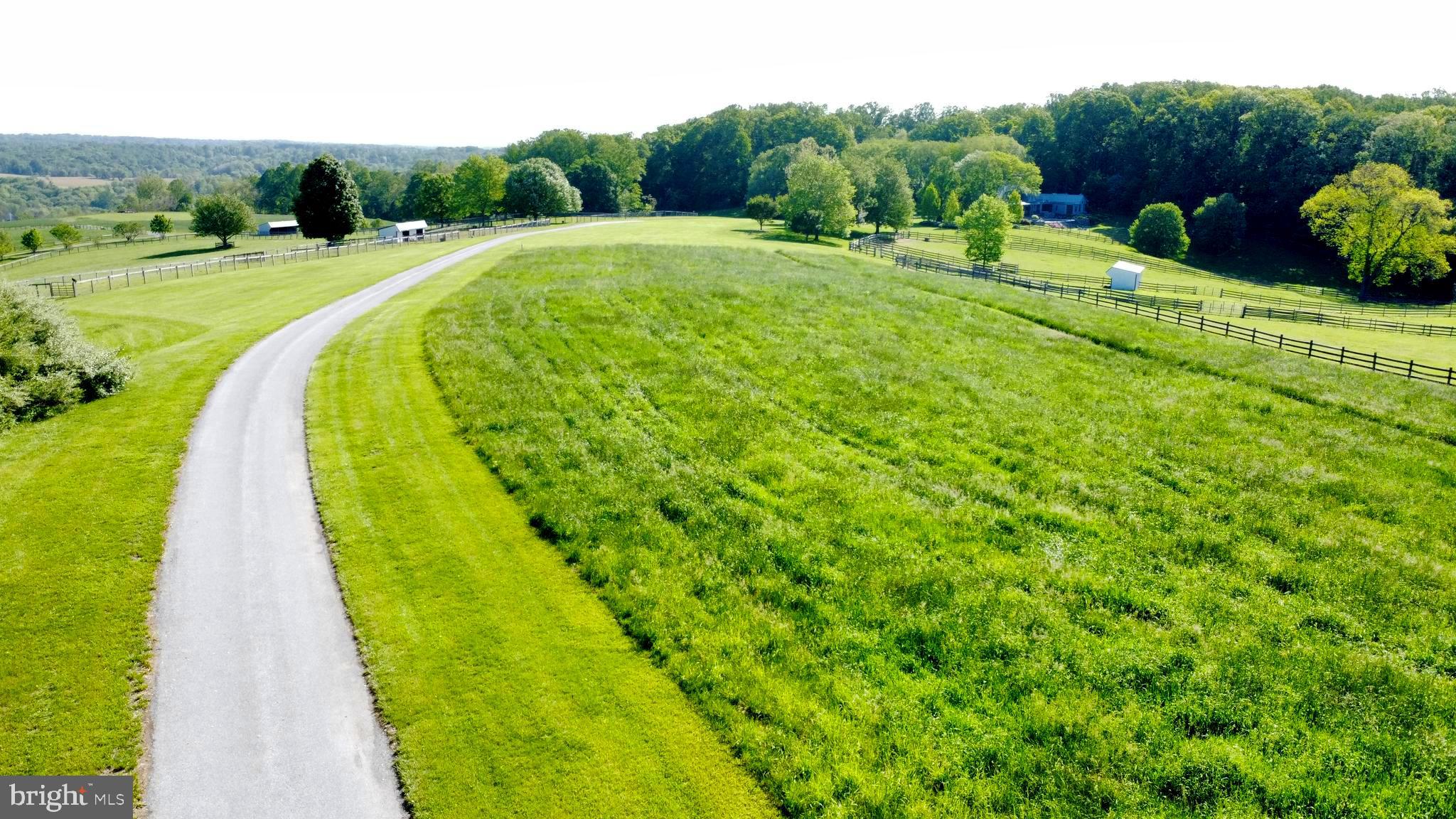 2299 Hilltop View Road Coatesville, PA 19320 - Photo 4 of 96