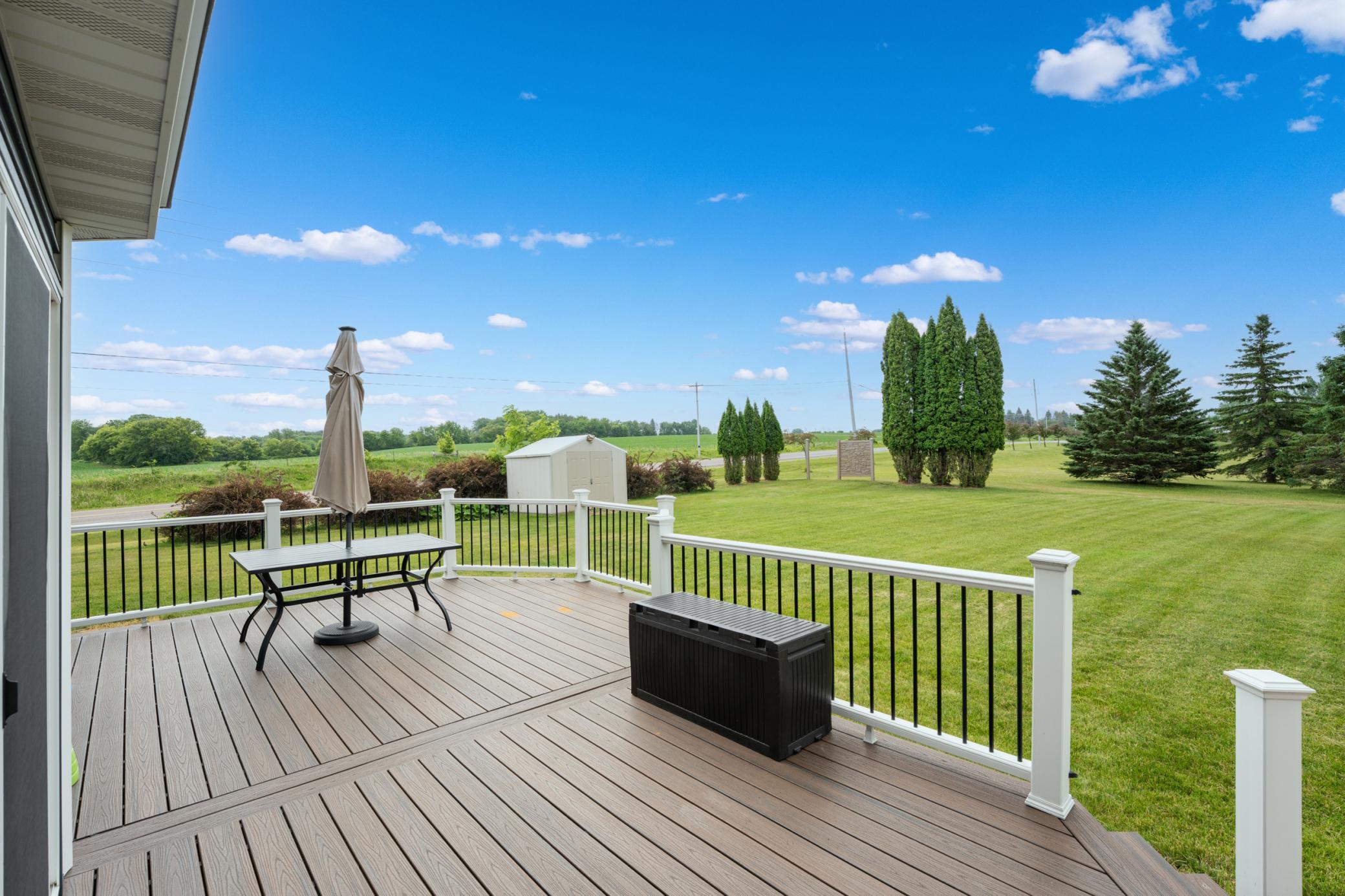 1102 Southern Hills Lane Southwest Rochester, MN 55902 - Photo 28 of 33