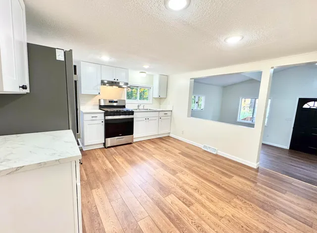 $164,900 | 17692 Lake Drive, Barryton, MI 49305